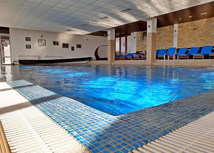 Milmari Premier 15 *